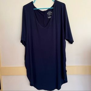 Torrid Super Soft knit navy blue oversized, tunic-length t-shirt : size 3 (3XL)